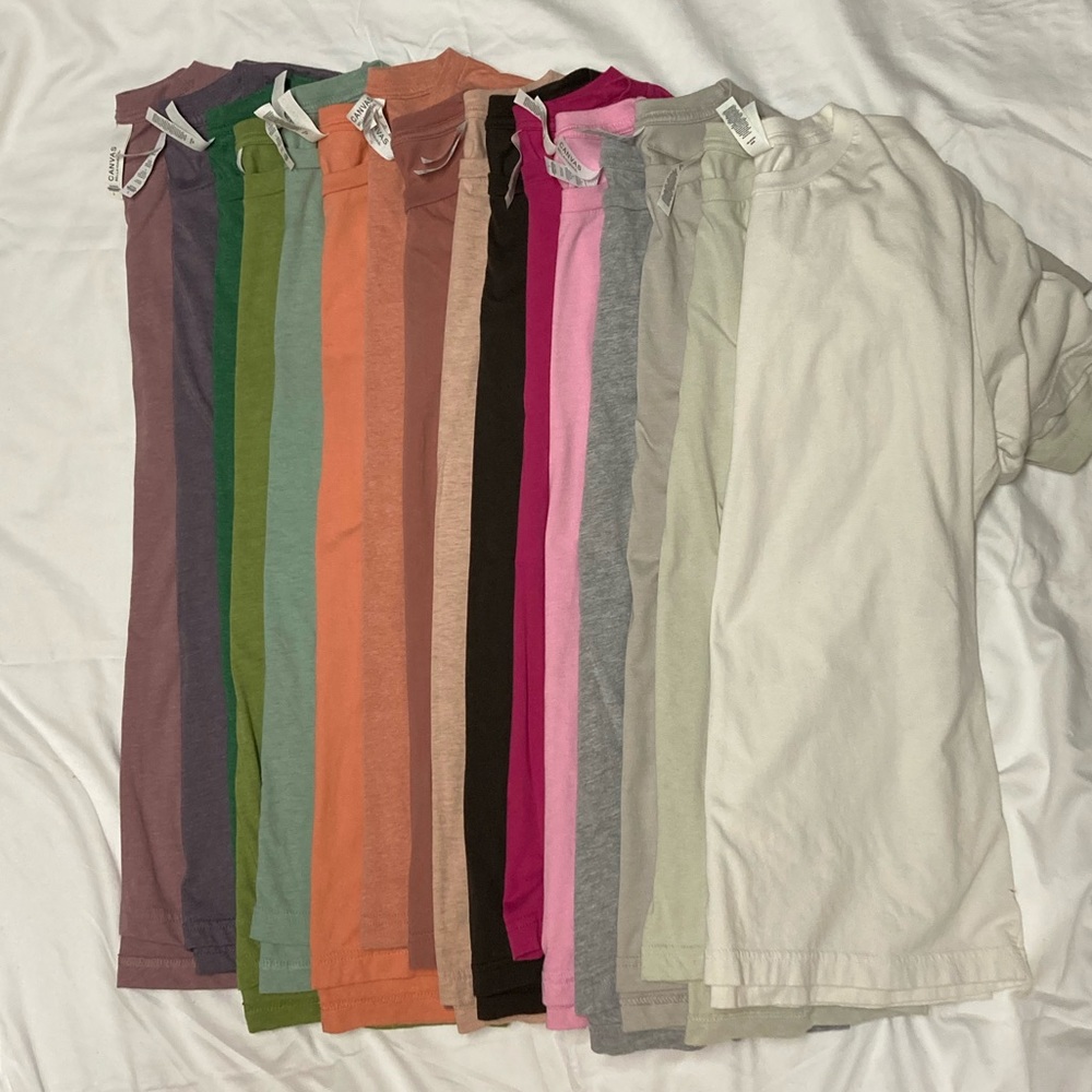 Lot of 16 Bella & Canvas size Large Unisex tee
